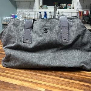 Lululemon gym bag